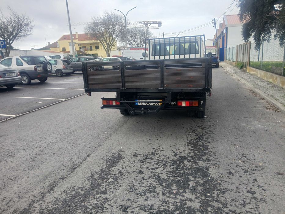Ford transit caixa aberta