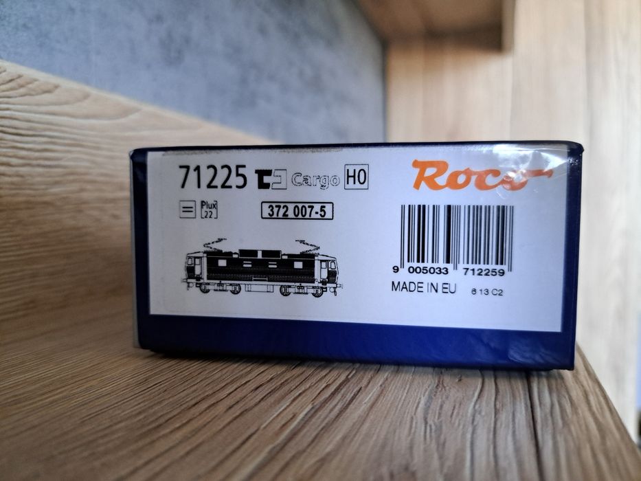 Lokomotywa 372 roco H0