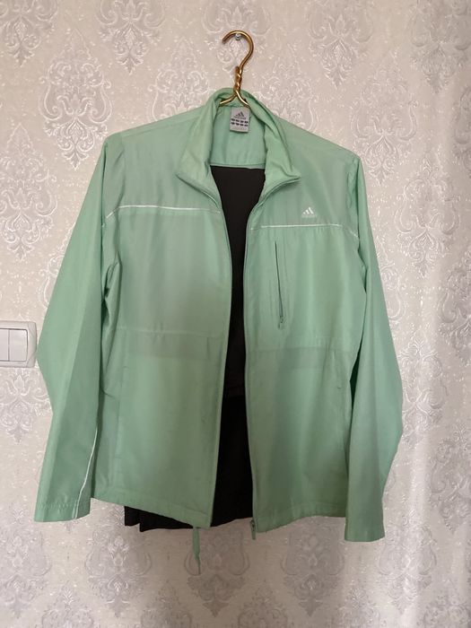 Спортивный костюм адидас.женский