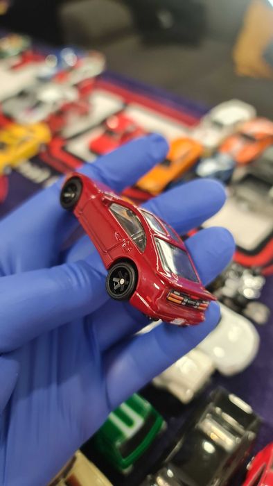 Hot WHEELS Premium - Runnin Run 5 Pack