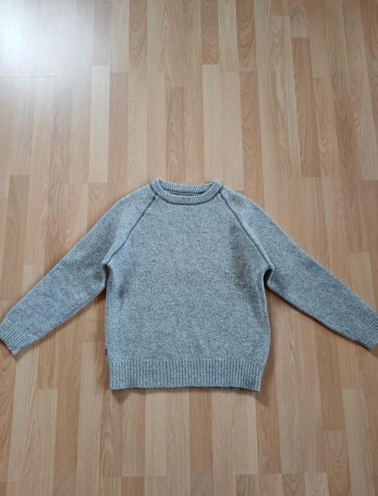 Светр жіночий в'язаний, вовна Levi's