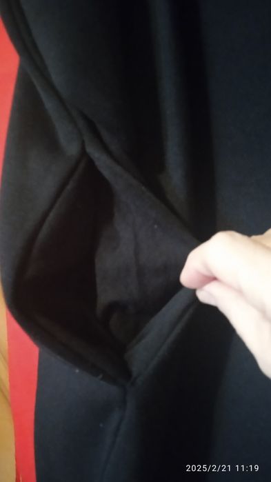 Пайта длина 86см., без капюшона. Отличное состояние. 80%хлопка.