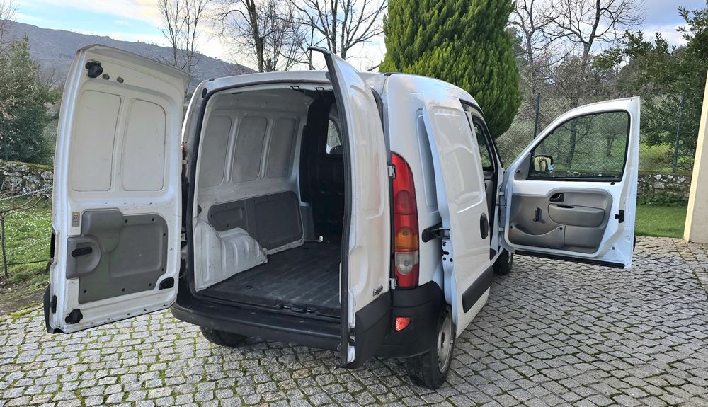 Renault Kangoo 

RENAULT

KANG