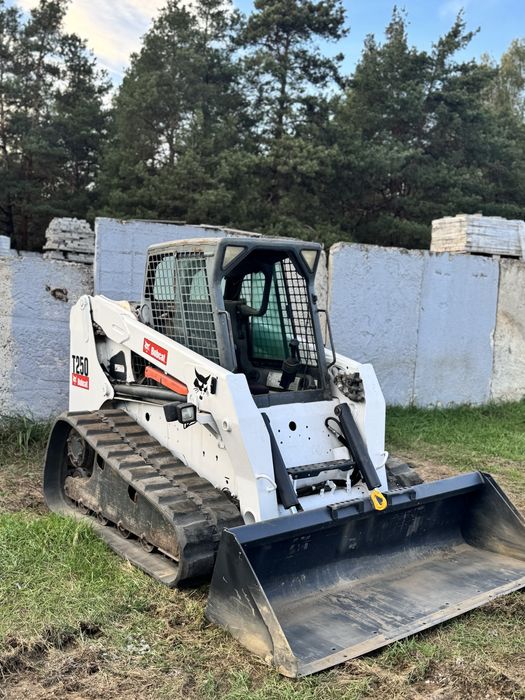 Bobcat T250 Суперовий стан