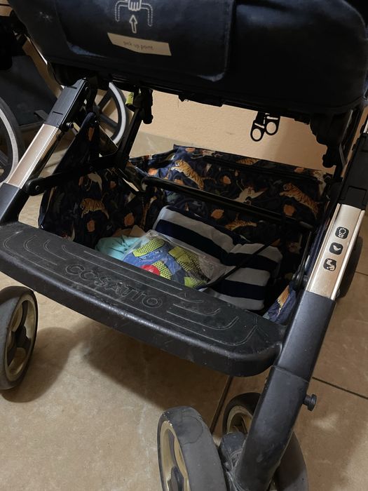 Cossato прогулянкова коляска