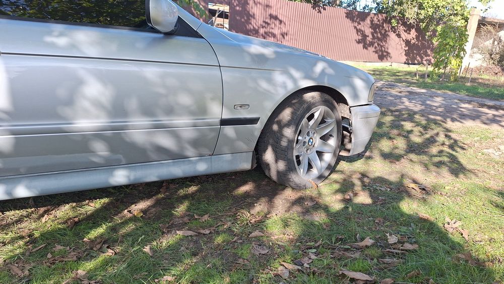Продам авто BMW E39