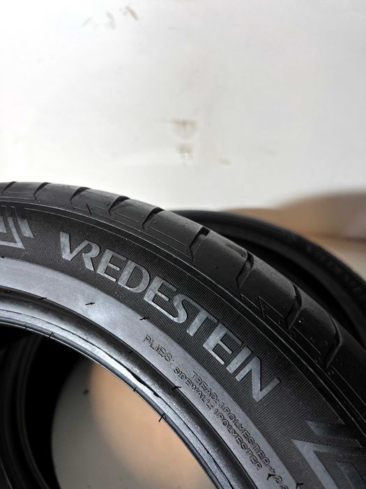 Pneus Vredestein Ultrac - 205/50/16 - Excelentes