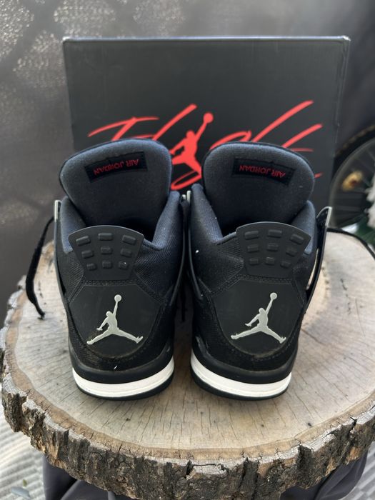 Jordan 4 Blac Canvas