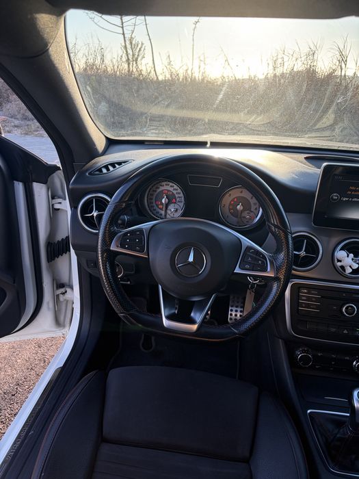 Mercedes-benz Cla 200d