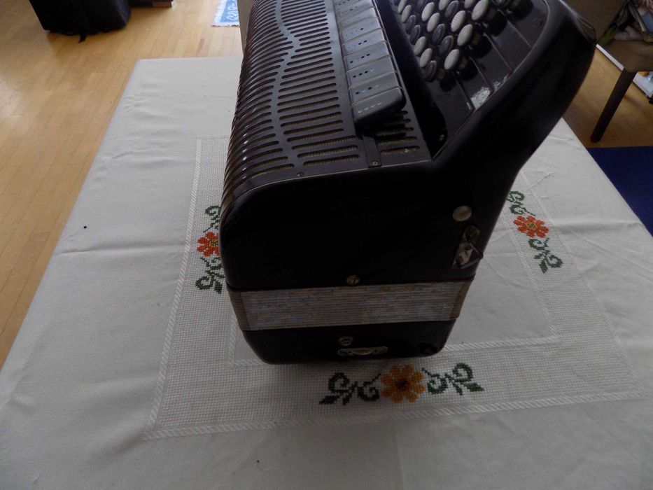 Acordeão 4ª voz Tell