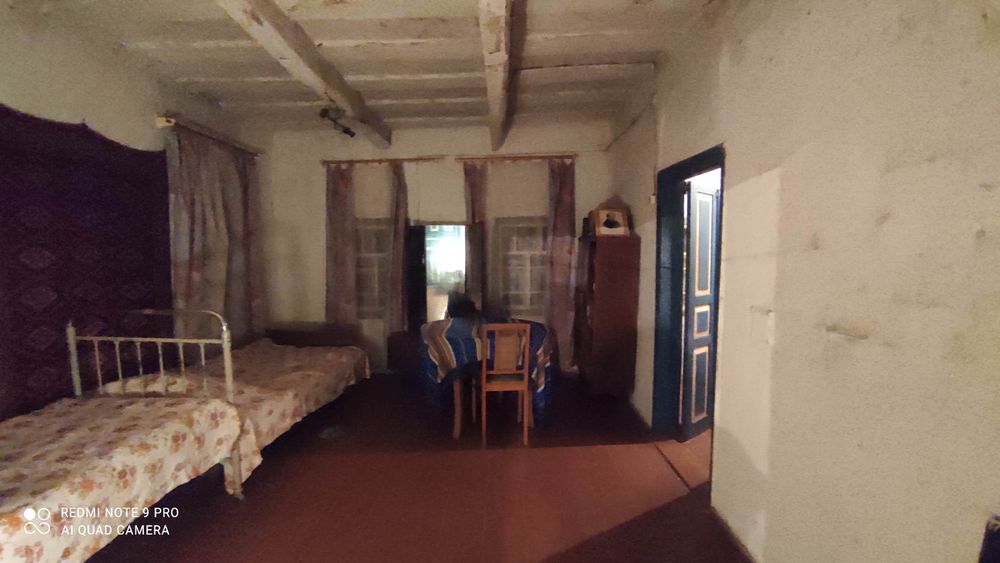 Хата в смт Оржиця