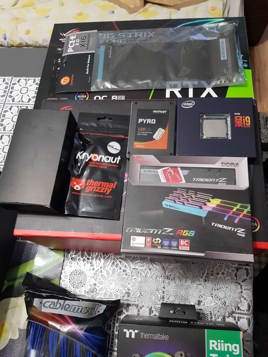 Komputer stacjonarny