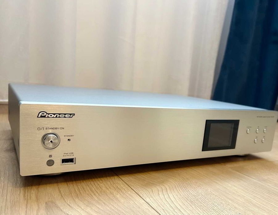 Odtwarzacz sieciowy Pioneer n-30-s / srebrny / pilot