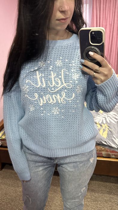 Свитер зимний красивый голубой