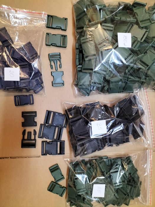 Klamry zatrzaskowe - 260 sztuk