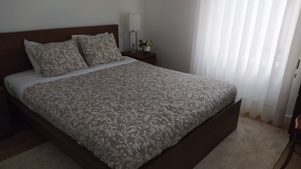 Cama Malm (castanho)  IKEA
