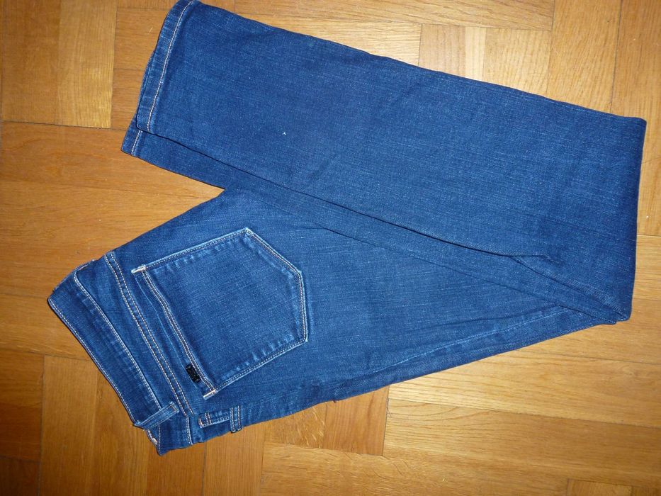 TOMMY HILFIGER jeans damskie W28L32 jak nowe oryginalne