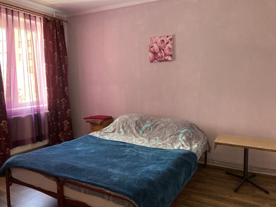 4-3 км. Квартири подобово Калуш. Тепло включенеПоряд з центральним АТБ