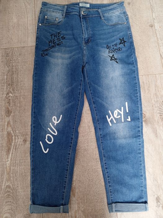 Jeansy Z Nadrukiem rozmiar 44