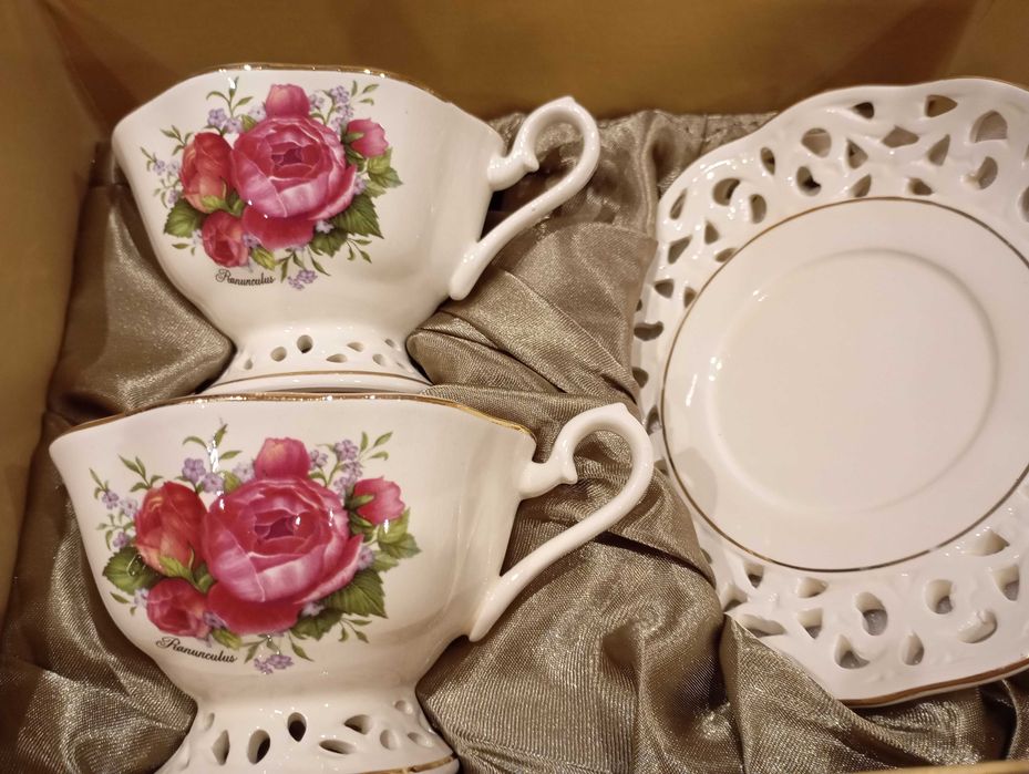 Filiżanki z ażurowymi spodeczkami 2+2 Veroni nowe