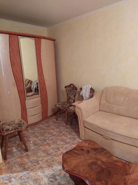 Продам сучасну 1 кімн. на Сонячному, 2 з 9 поверхів