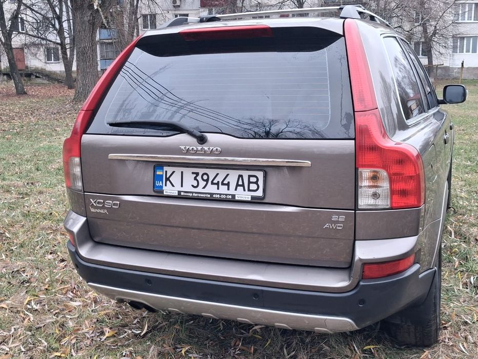 Продам автомобіль Volvo XC90