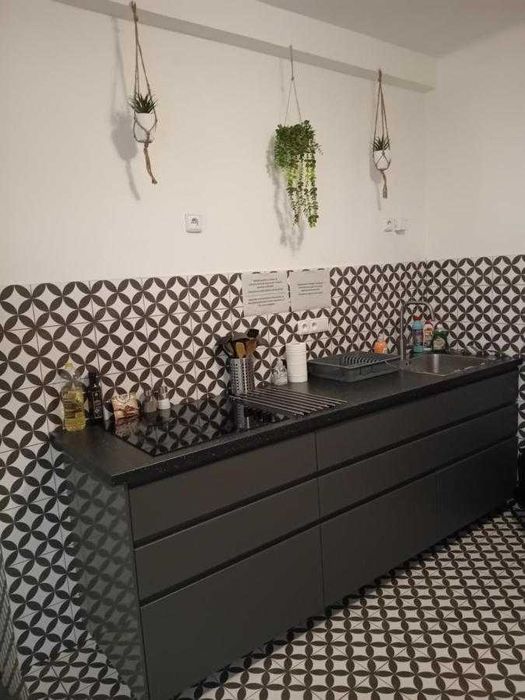 1500 грн. месяц Сдам подселение в комнату в Киеве Метро Золотые Ворота