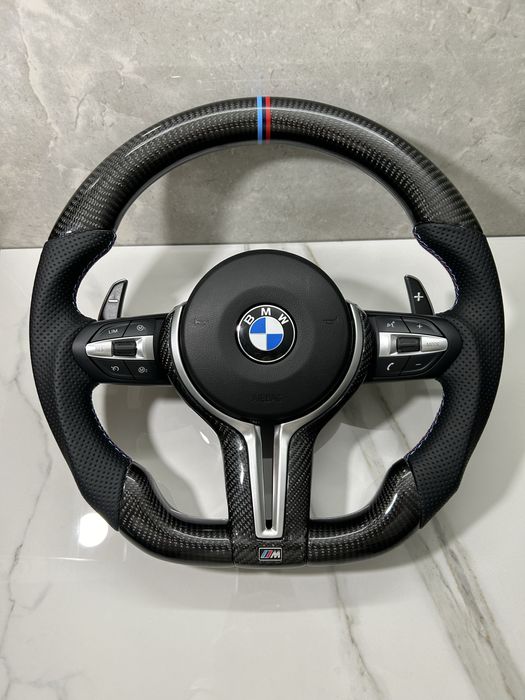 Kierownica bmw M pakiet  f30 f36 f10 f15 f16 Carbon
