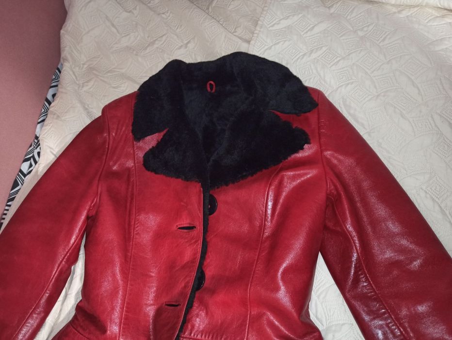 Шкіряна дублянка на натуральному хутрі