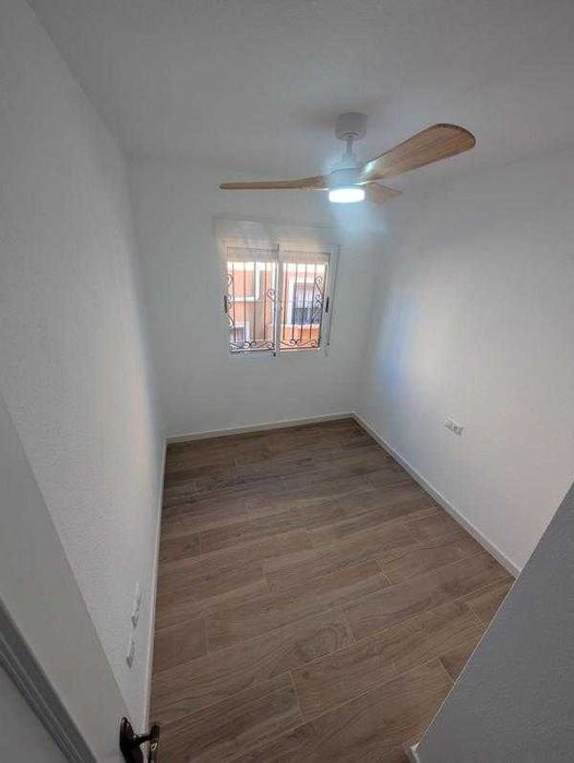 Dom szeregowy 3 sypialnie, solarium, 2 baseny – Orihuela Costa