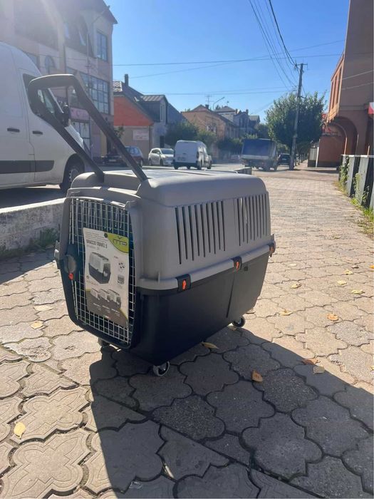 Великогабаритний контейнер для перевозки тварин