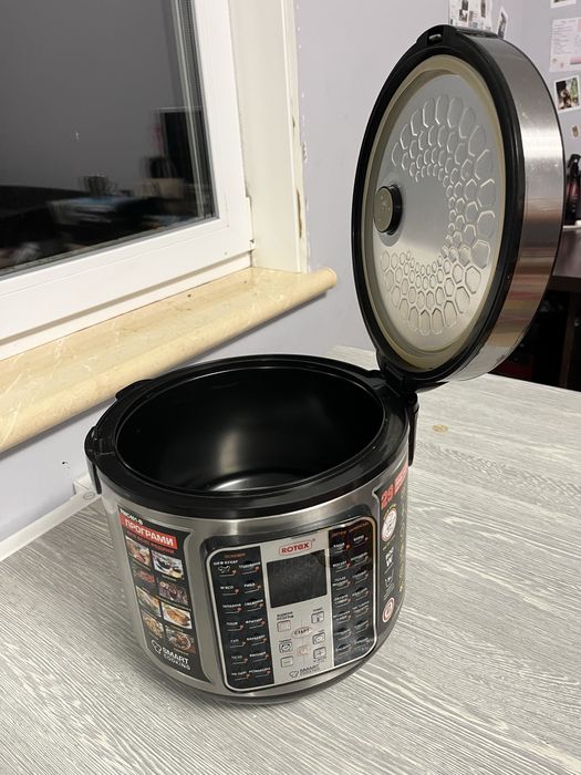 Мультиварка (скороварка, пароварка) Rotex RMC-401-B