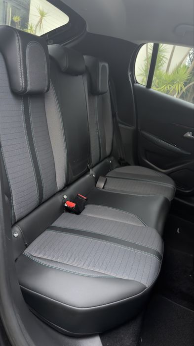 Peugeot 208 1.2 Turbo 100 CV Ano 2021 ( Versao Allure )