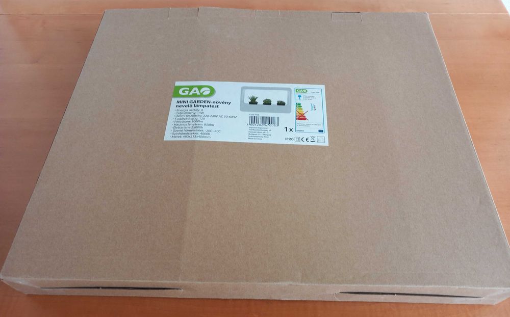 Mini Estufa com LED/ Mini greenhouse Garden GAO