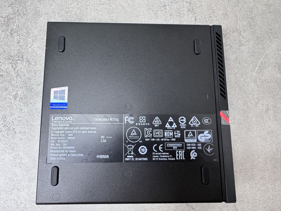 Системний блок Lenovo ThinkCentre M715q/Ryzen 5 Pro 2400/8/256/mini PC