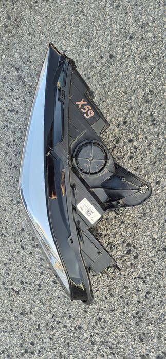 Ótica Original BMW Serie 1 F40 - Lampadas H7