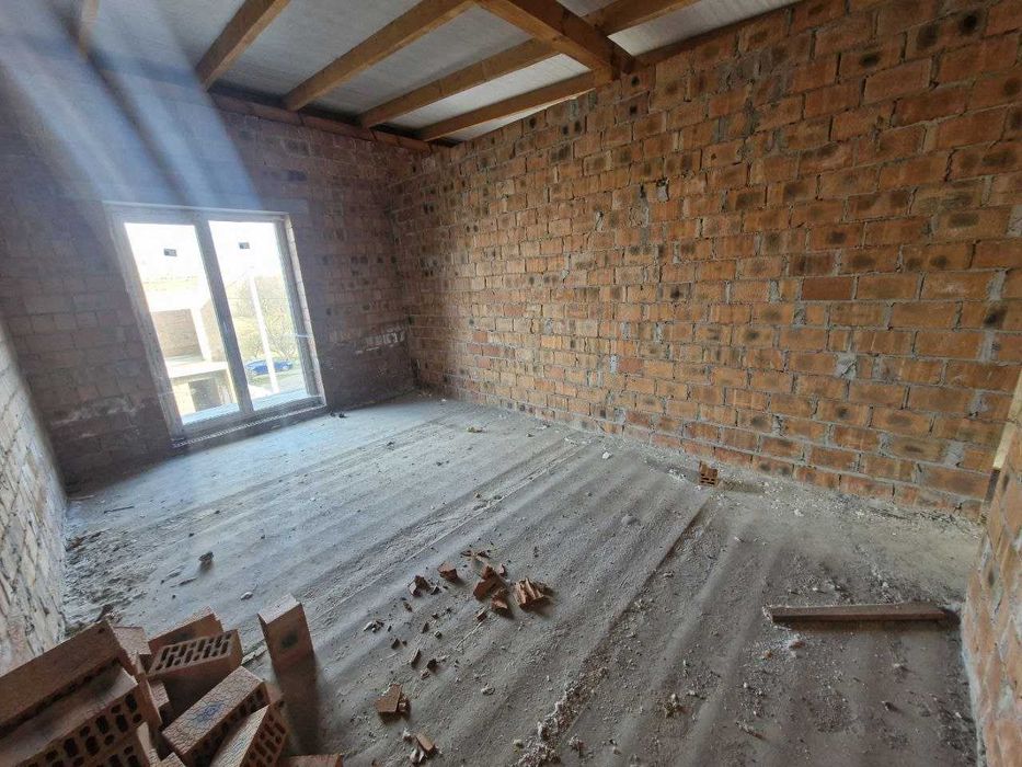 Продаж котеджу з правом власності і газом у Липниках 10 хв до Львова!