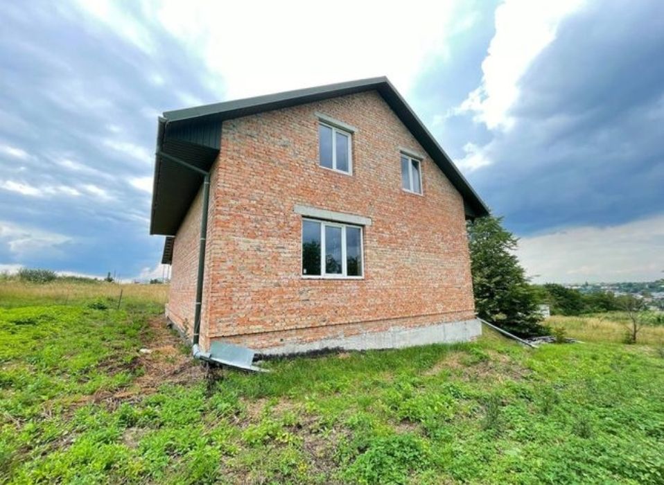 Продаж будинку в В.Бірках