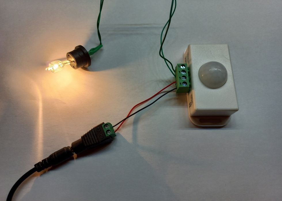 Датчик движения 12 вольт