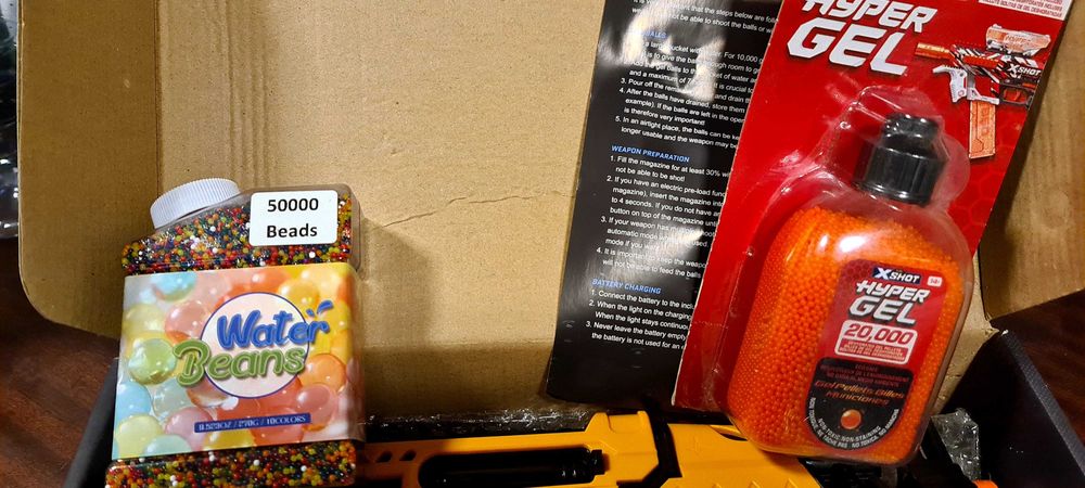 Vendo Arma de bolinha de Gel (gel blaster)