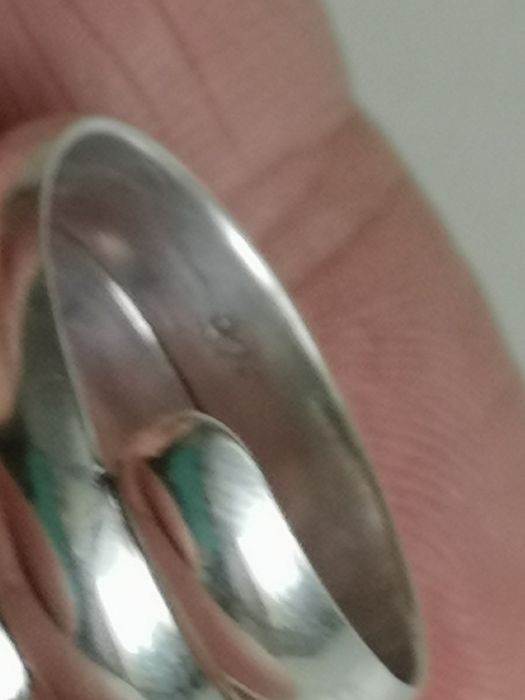 artystyczny pierścionek spirala srebro