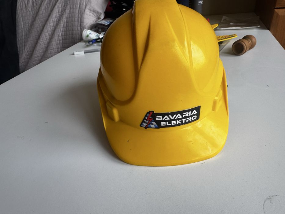 Kask budowlany żółty VANDAL-V r.56-62