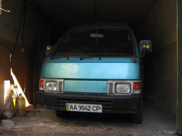 Nissan vanette  дизель 2.0
