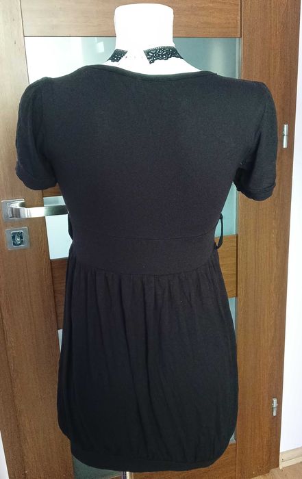 Czarna mini sukienka tunika odcinana pod biustem ciążowa? krótka basic
