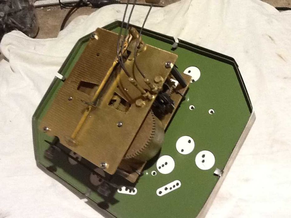 ЧАСЫ настенные  НОВЫЕ