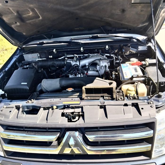 Продам автомобіль Mitsubishi Pagero Wagon