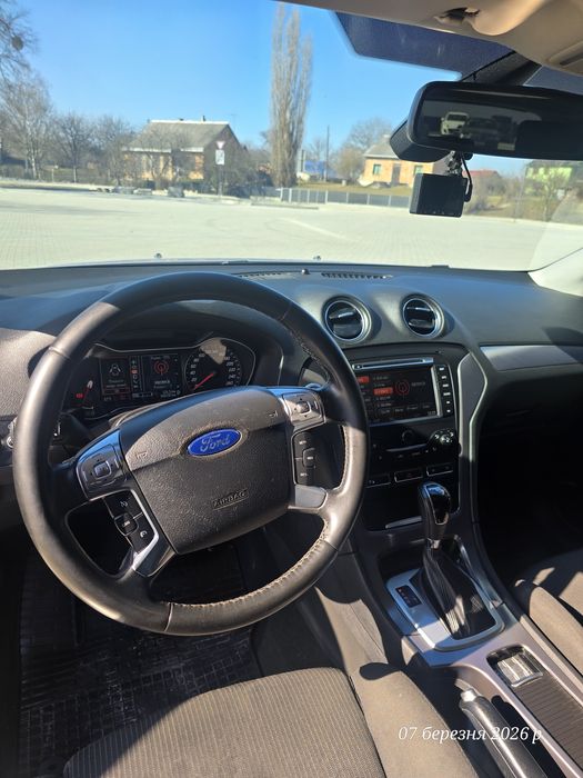 Ford mondeo 2012
