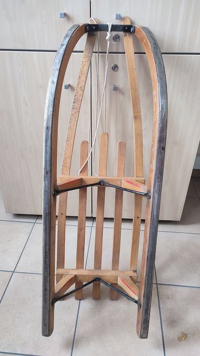 Sanki drewniane mocne