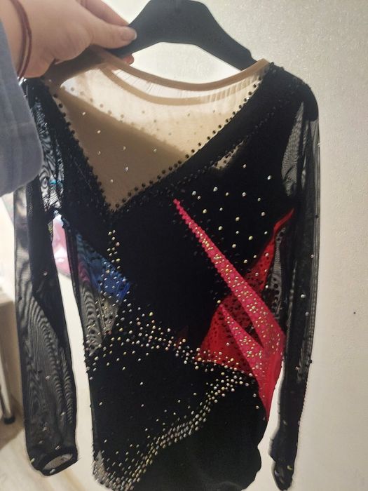 Продам купальник для художньої гімнастики