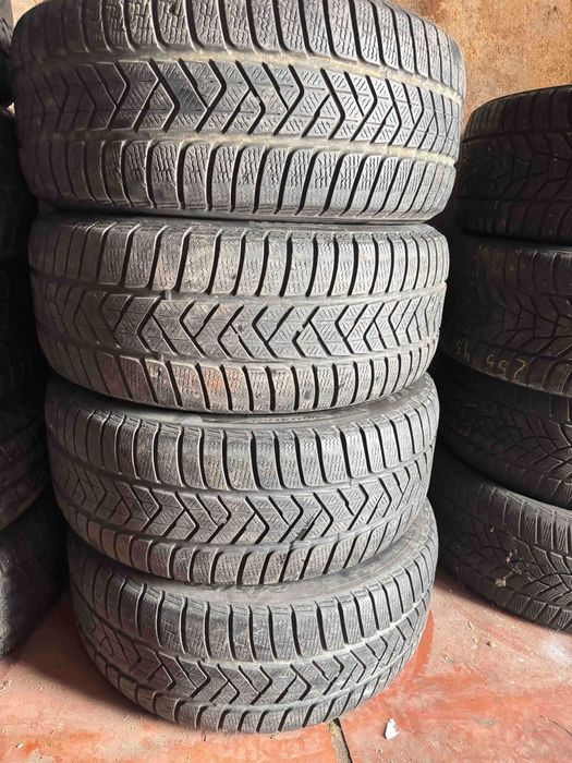 245 50 18 Pirelli Sottozero 3 шини зимові